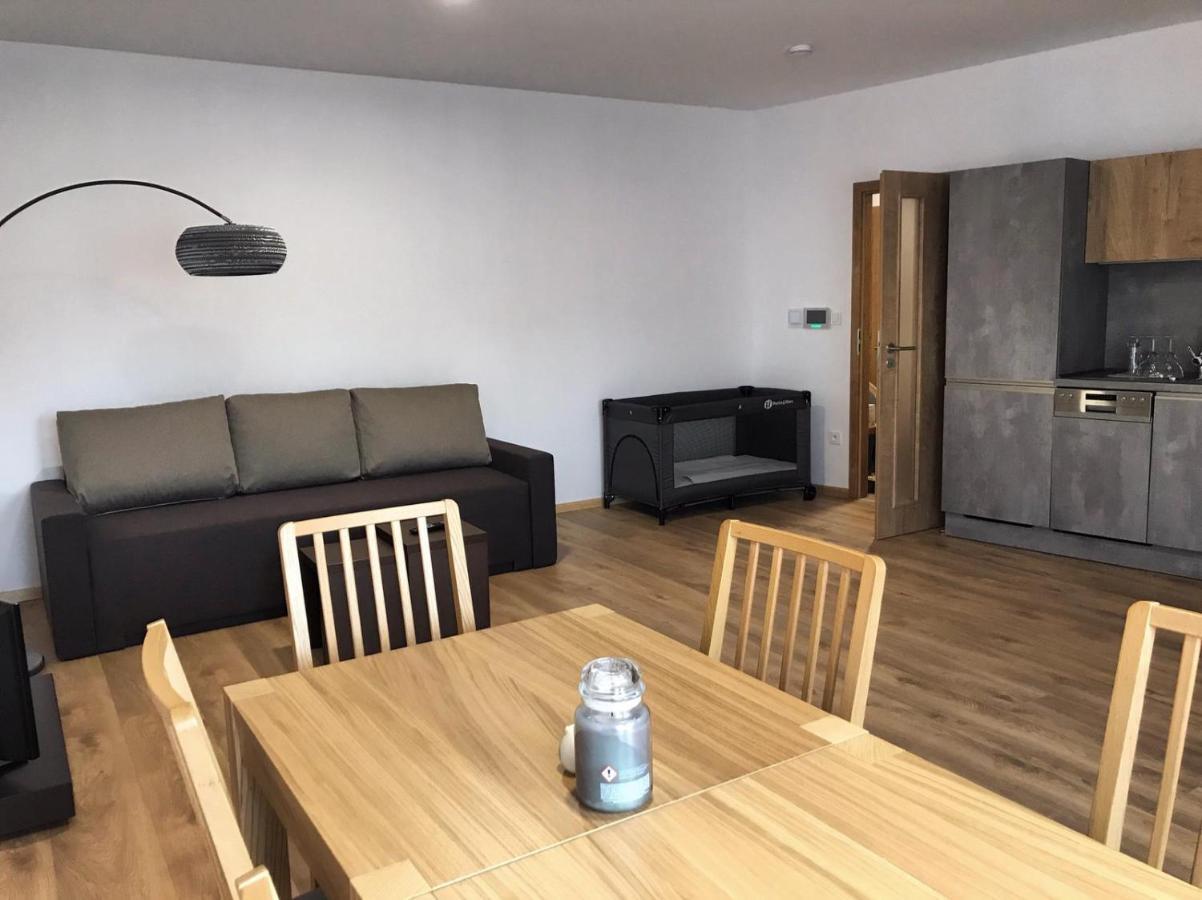 Apartman T5 Vrchlabi Lägenhet Exteriör bild